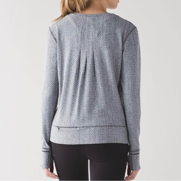 Lululemon Rush Hour long sleeve heather grey size 8 - Picture 2 of 10